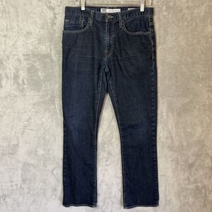 BKE Jake Straight Jeans 32R 32x29 Blue Denim Buckle Thick Stitch Whiskered